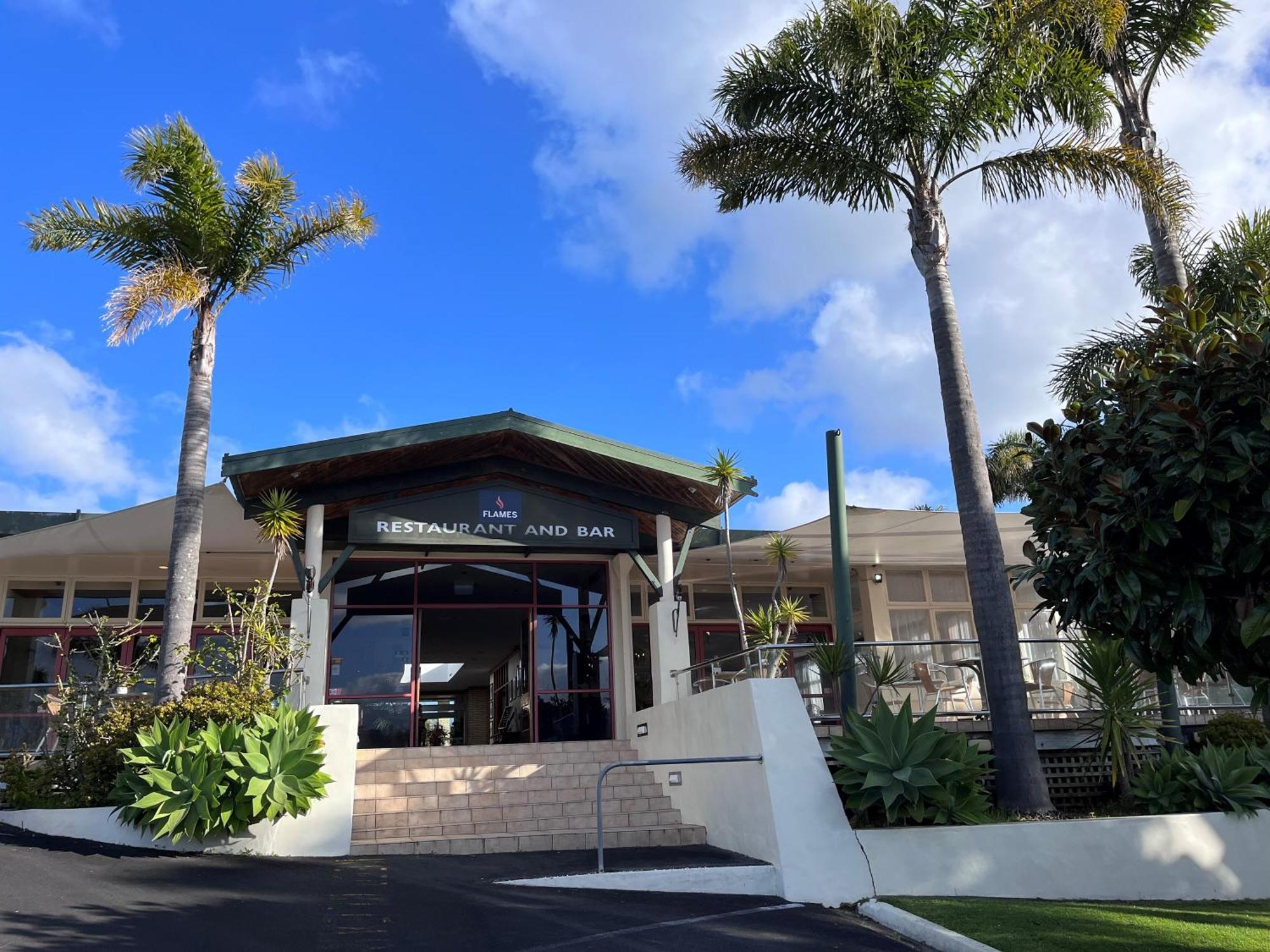 Comfort Hotel Flames Whangarei Exterior foto